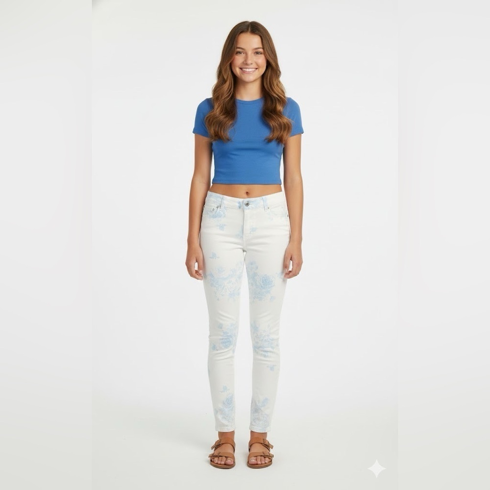 Rewash Women's Skinny Jeans in White with Blue Floral Print